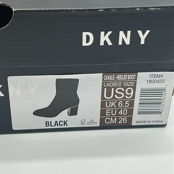 DKNY Cavale Square Toe Heeled Sock Boots Black Size 9 NWT - Picture 9 of 10